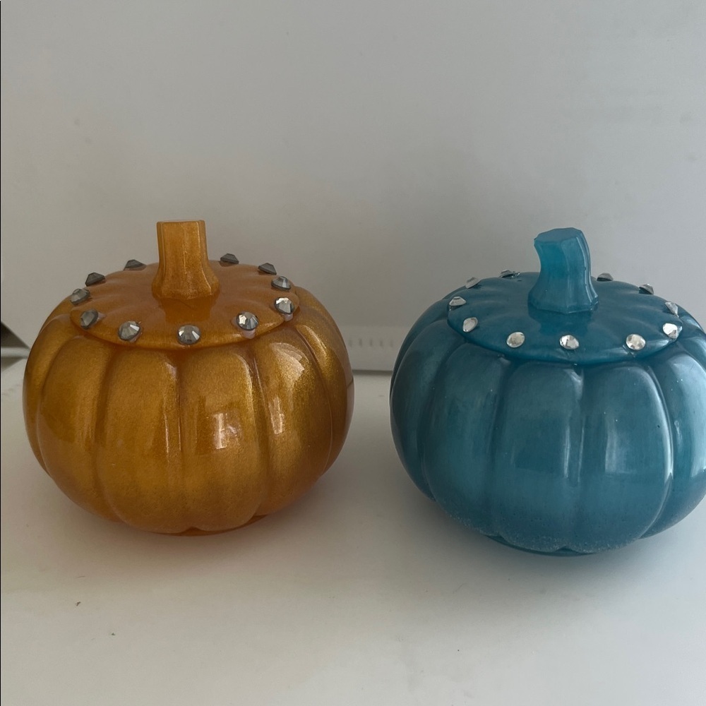 Pick (1) Decorative Pumpkin Jars - Picture 1 of 2